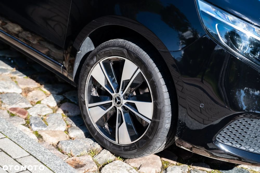 Mercedes-Benz Klasa V 250 d 4-Matic Avantgarde 9G-Tronic (d³ugi) - 25