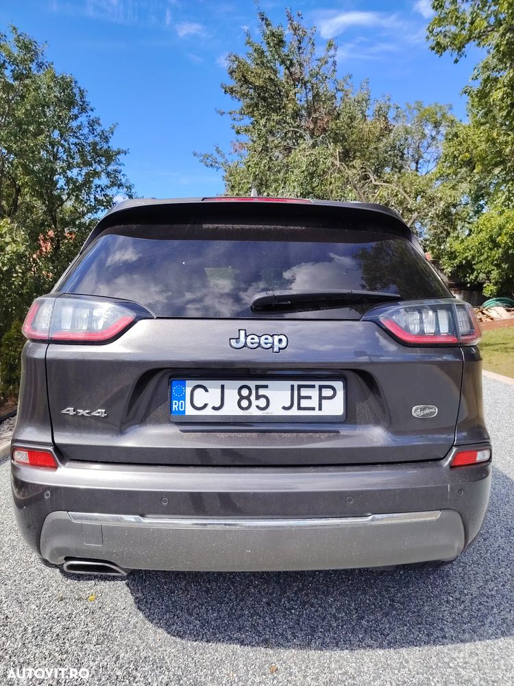 Jeep Cherokee - 6