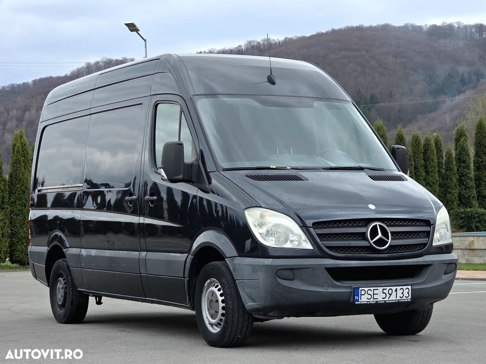 Mercedes-Benz Sprinter - 11
