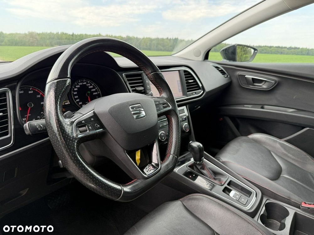 Seat Leon 1.8 TSI FR Black S&S DSG - 32