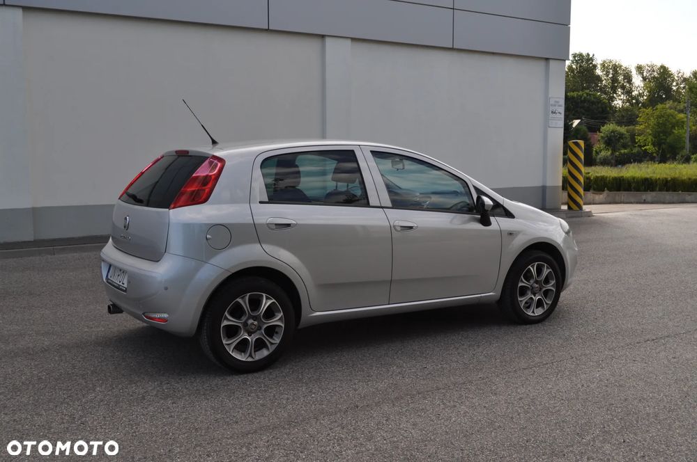 Fiat Punto - 6