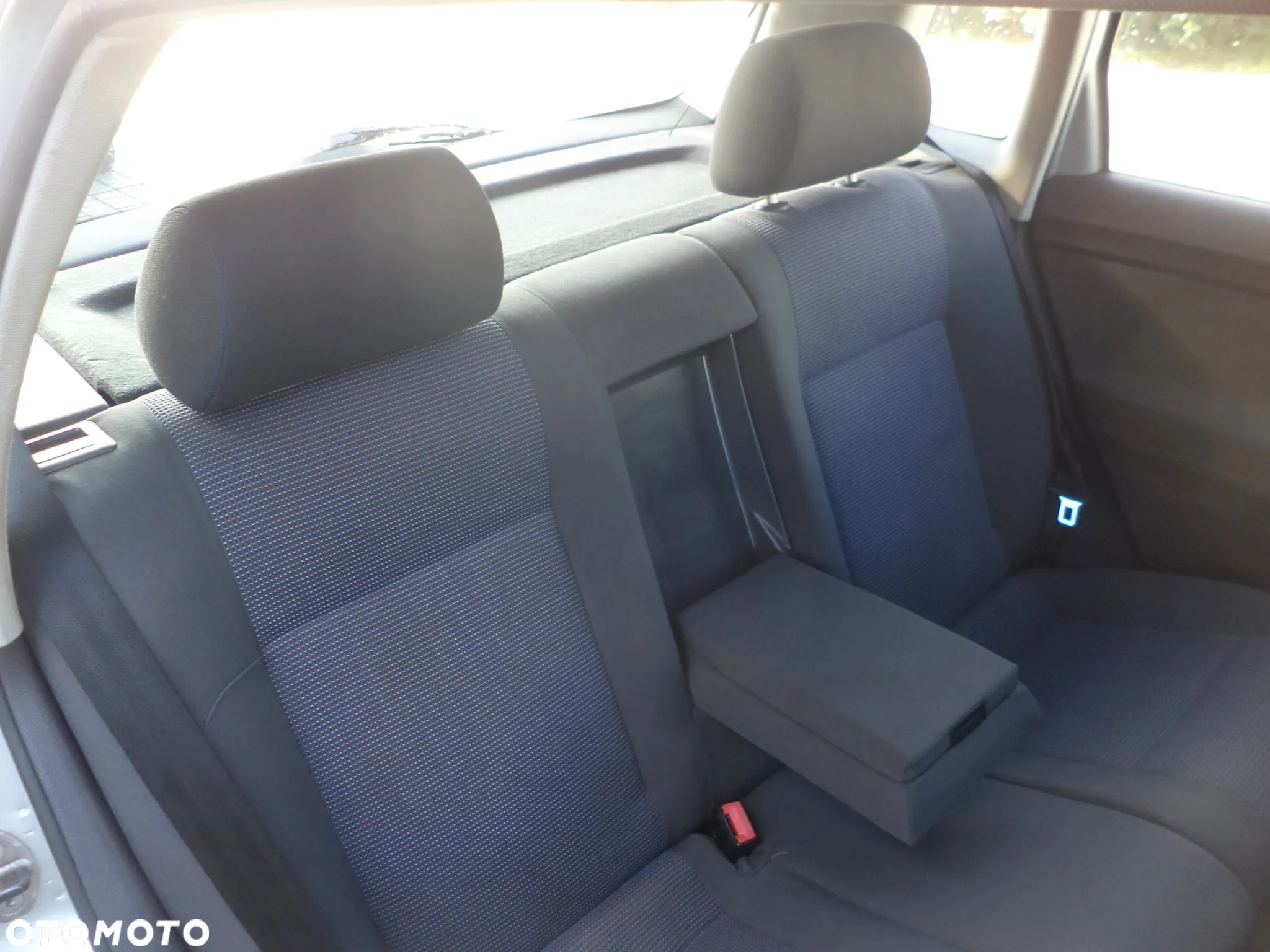 Volkswagen Polo 1.9 TDI Highline - 8