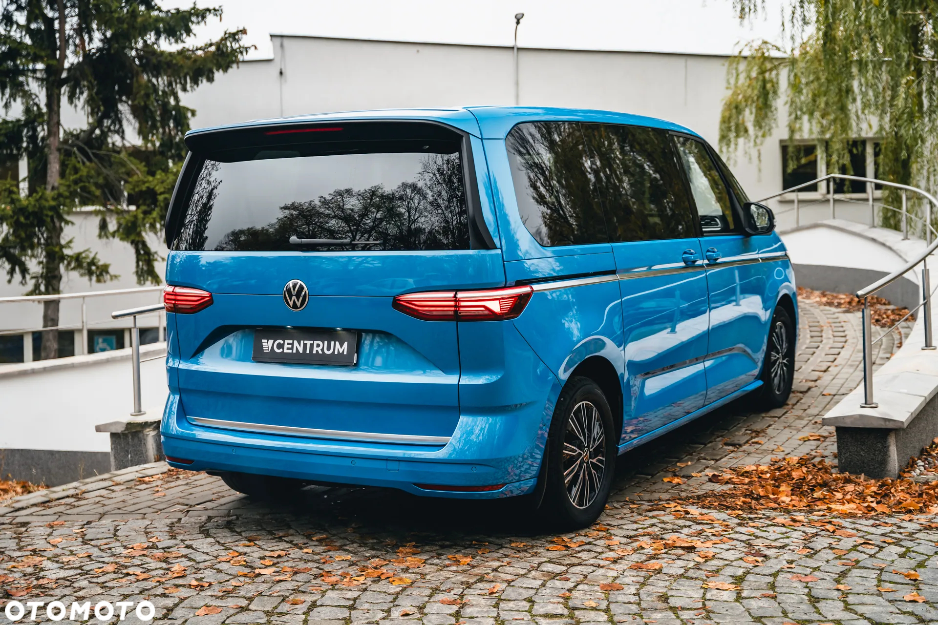Volkswagen Multivan 2.0 TSI L1 Style DSG - 10