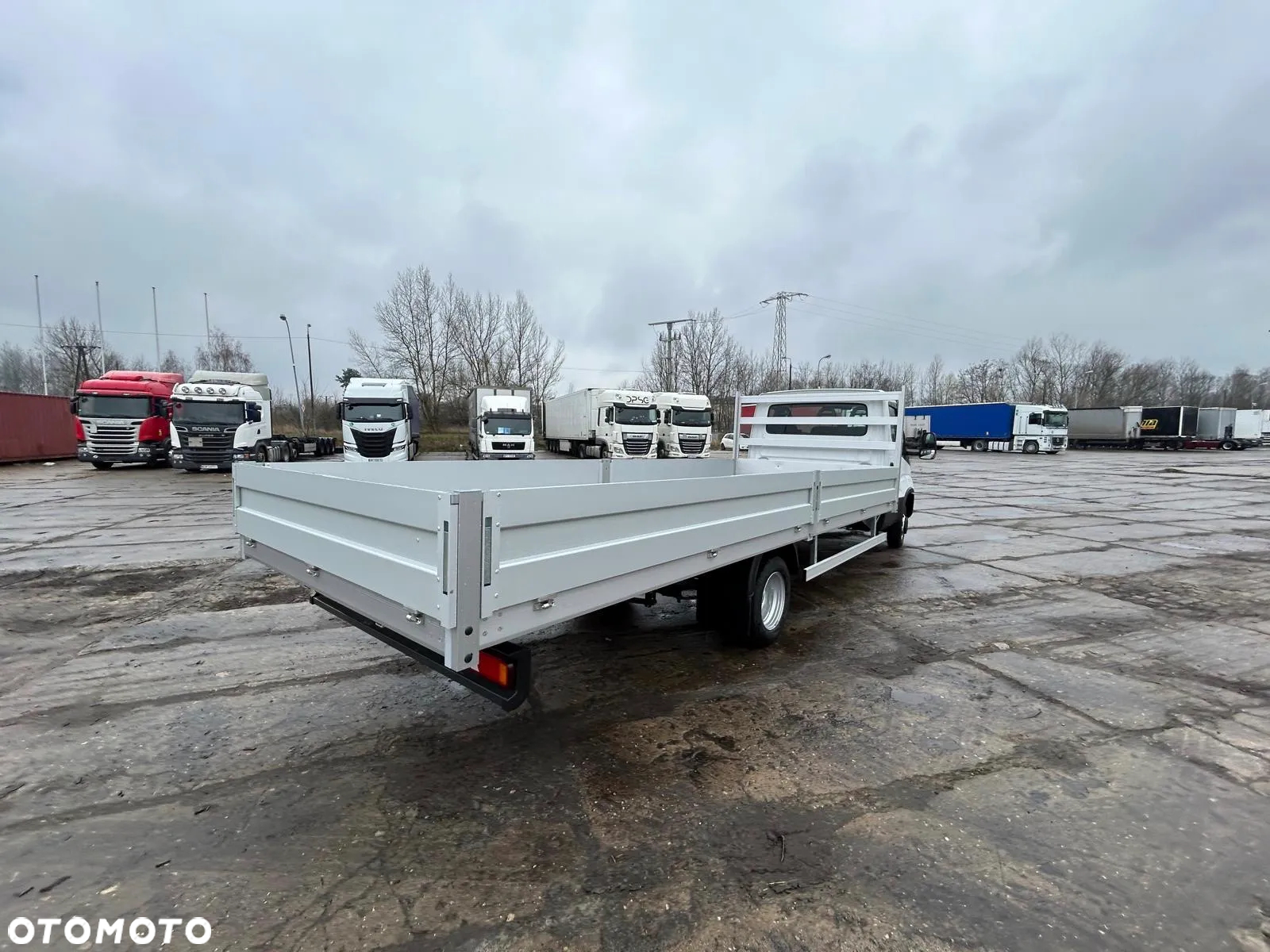 Iveco DAILY - 7