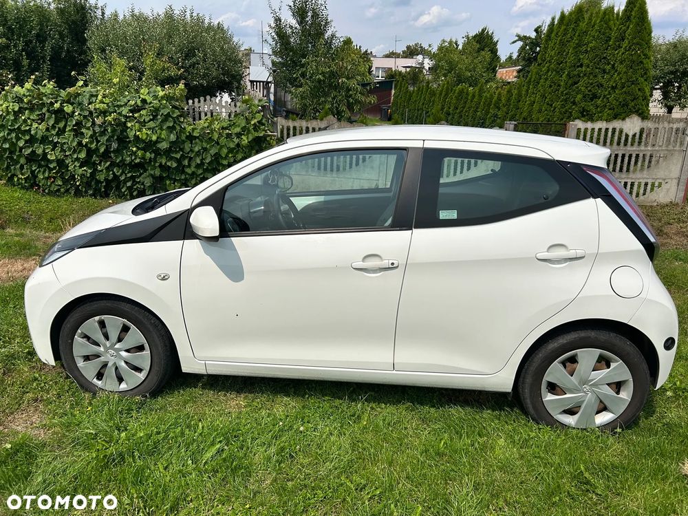Toyota Aygo - 1