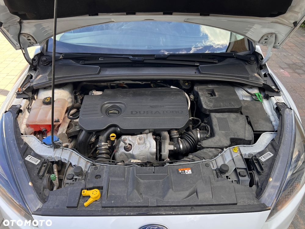 Ford Focus 1.5 TDCi SYNC Edition - 11