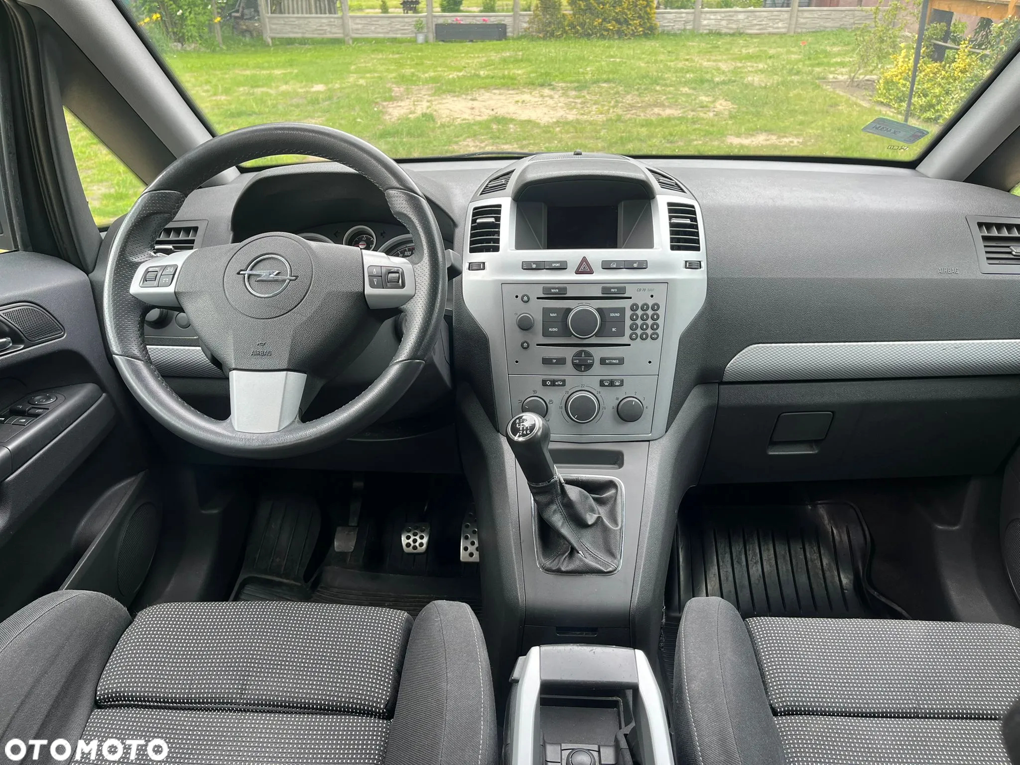 Opel Zafira 2.0 T Sport - 11