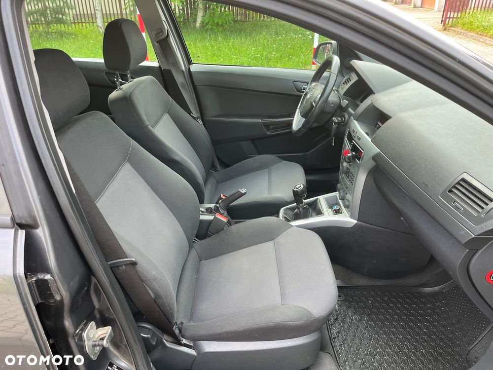 Opel Astra - 8