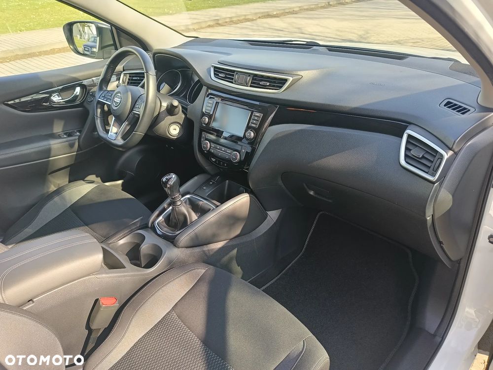 Nissan Qashqai 1.3 DIG-T Acenta - 10