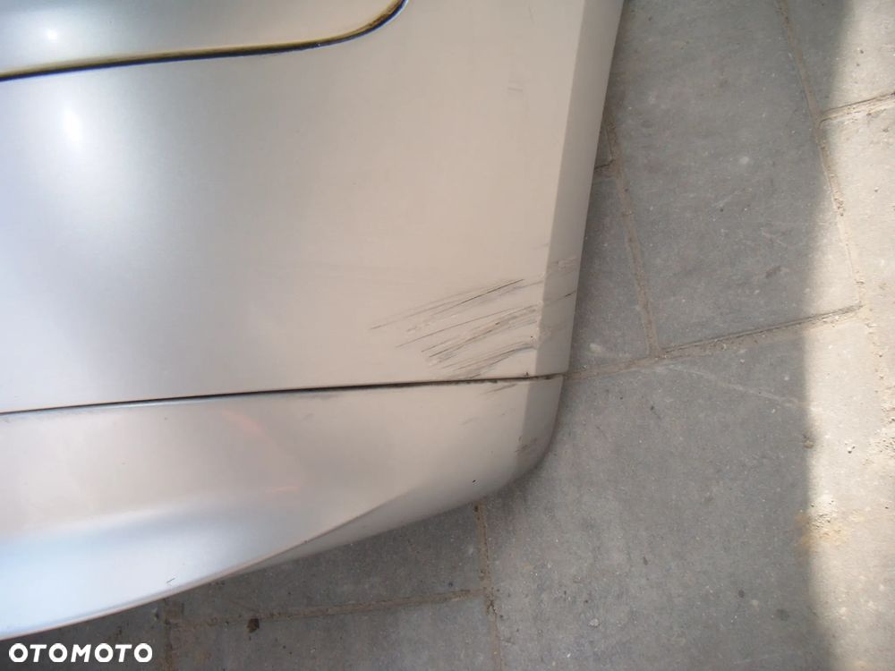 bmw 1 e-87 zderzak tył titan silber metallik - 2