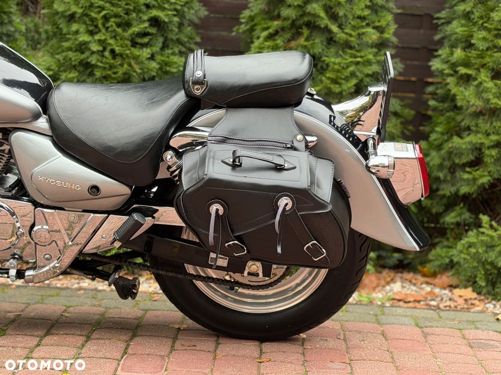Hyosung GV - 20