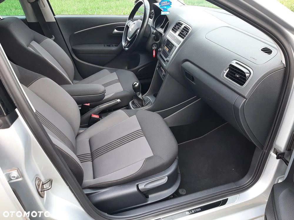 Volkswagen Polo 1.2 TSI Blue Motion Technology Allstar - 6