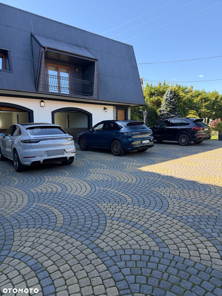 Porsche Cayenne Coupe Platinum Edition - 11