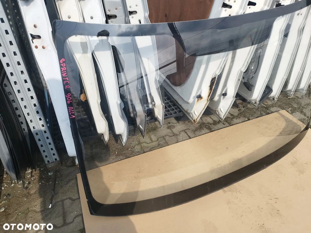 Szyba czołowa przednia Mercedes Sprinter 906 Volkswagen Crafter - 2