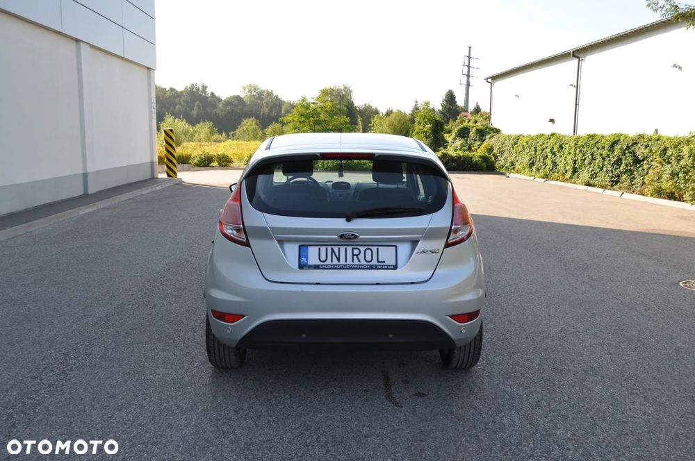 Ford Fiesta 1.25 Champions Edition - 9