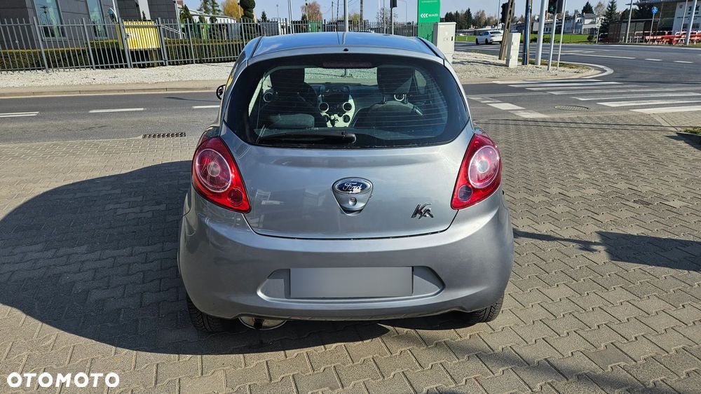 Ford KA 1.2 Titanium ASS EU6 - 15