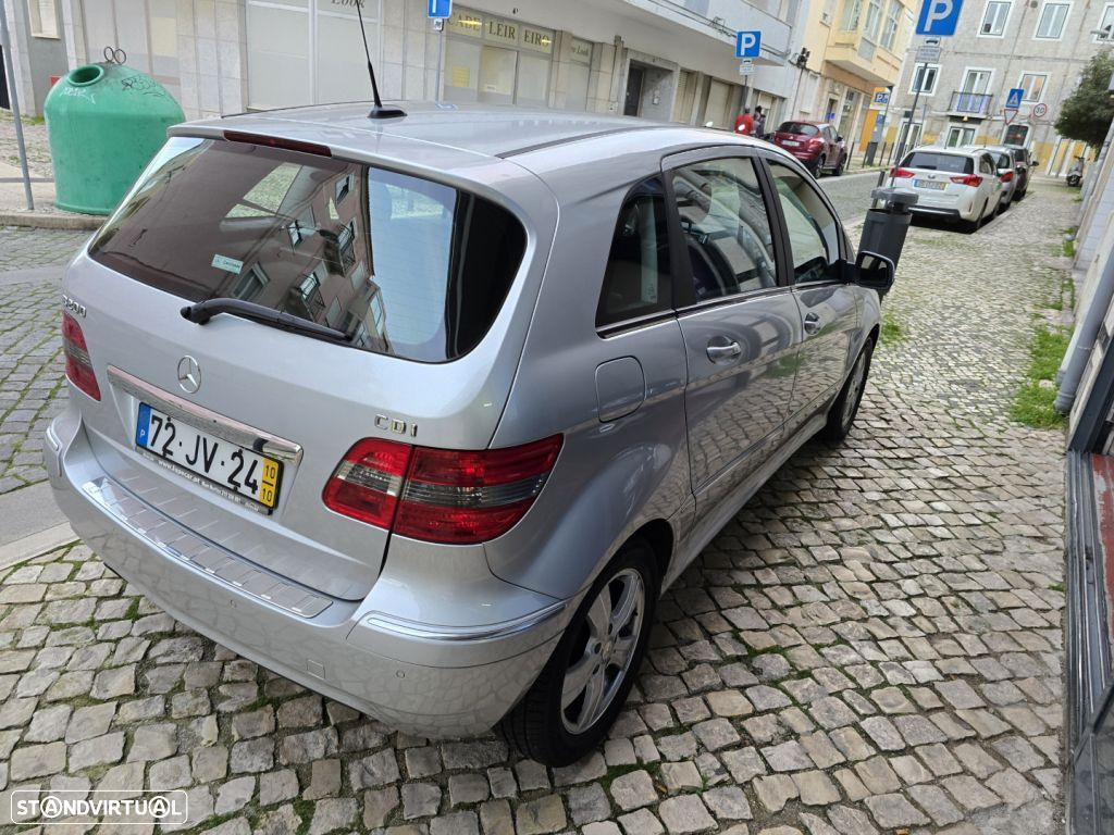 Mercedes-Benz B 200 CDi - 6