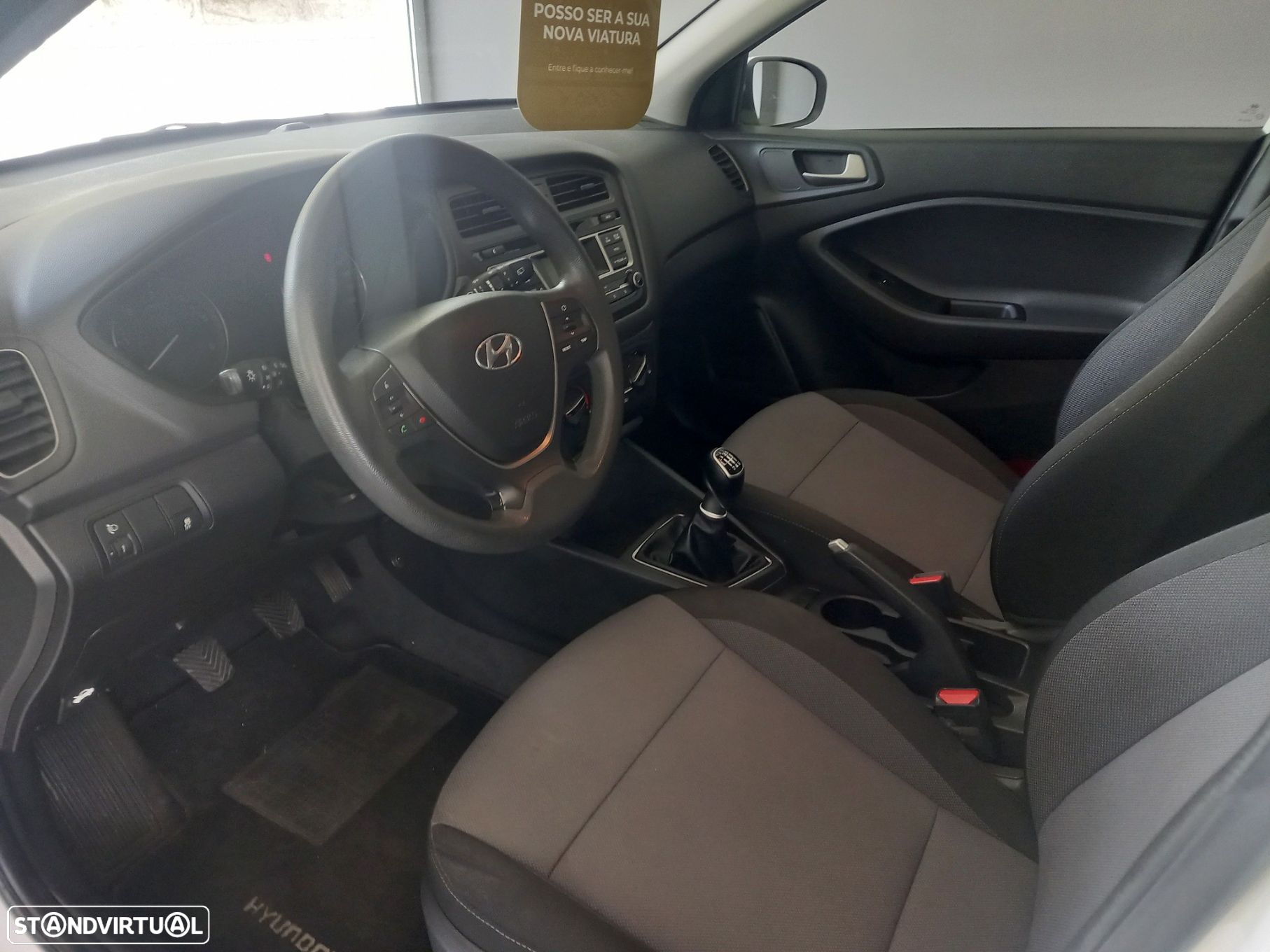 Hyundai i20 1.1 CRDi Blue Access+Bluetooth - 8