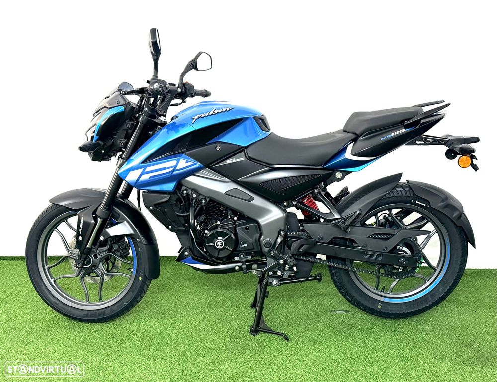 Bajaj Pulsar NS NS125 - 10