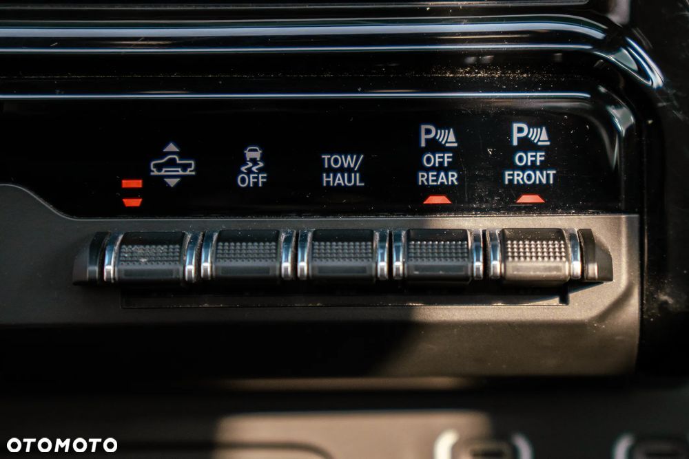 RAM 1500 Crew Cab Limited - 24