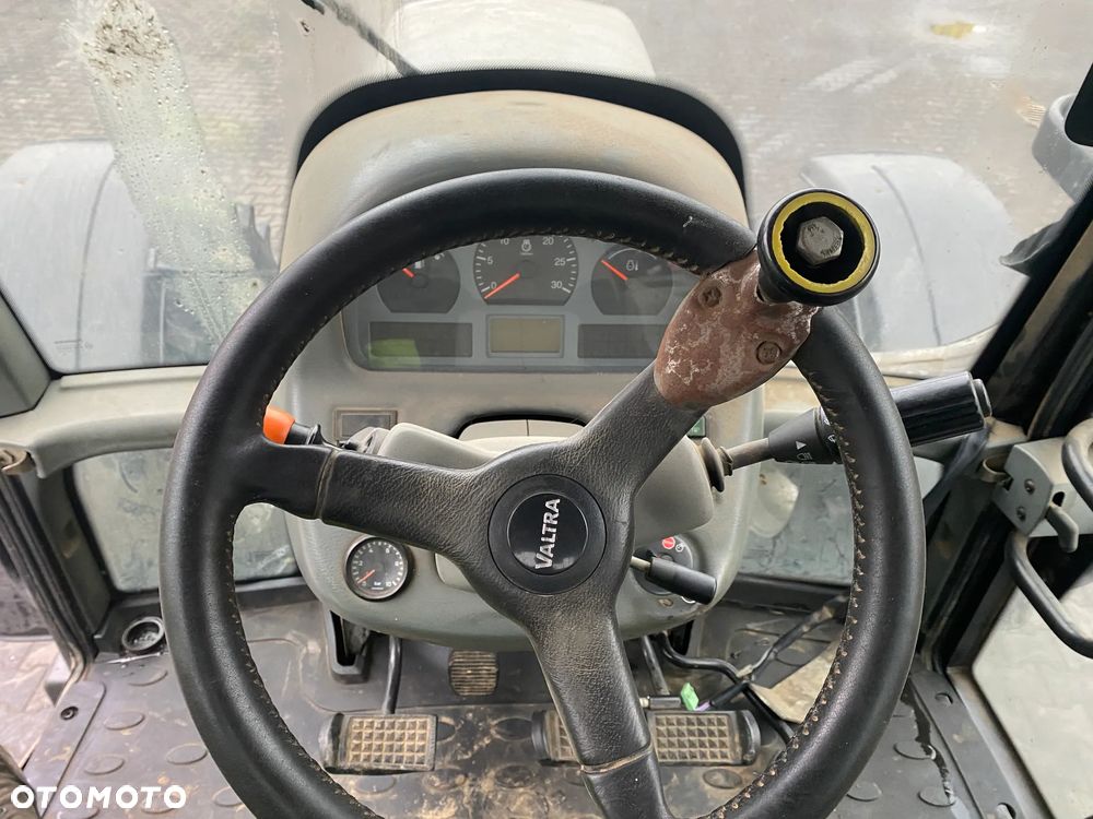 Valtra T 161 HITECH   170  CASE PUMA - 11