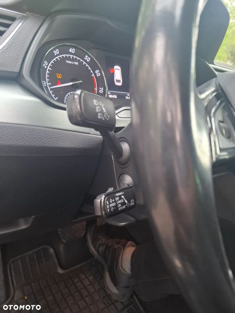Skoda Superb 1.4 TSI ACT DSG Ambition - 14