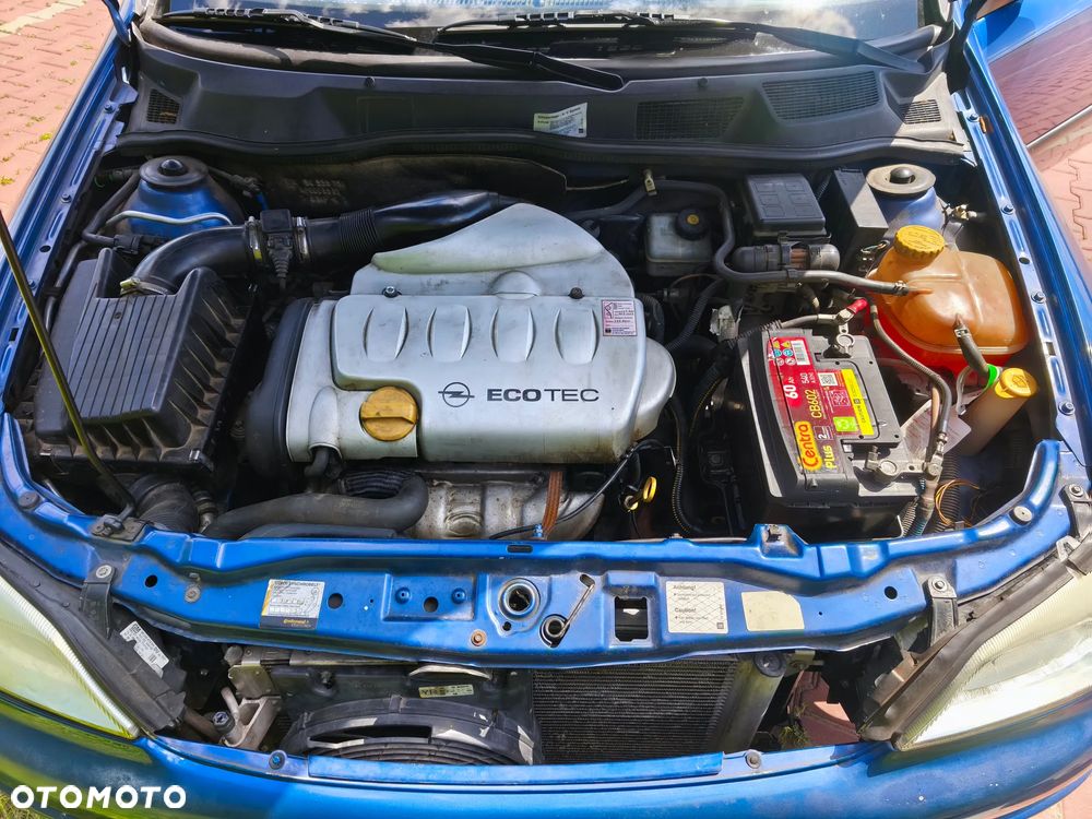 Opel Astra 1.8 Comfort - 6