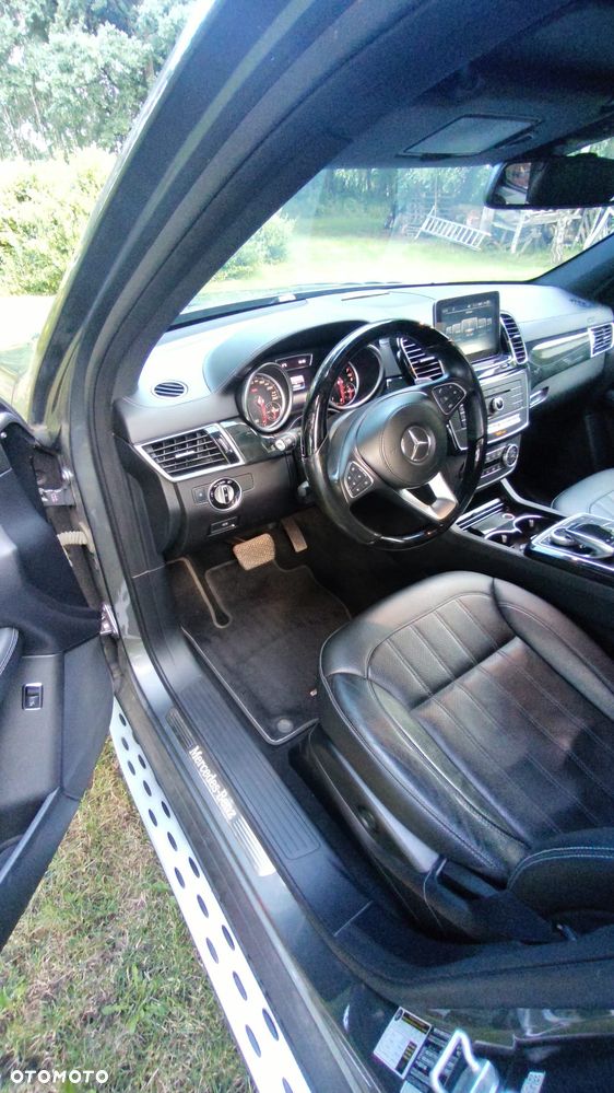 Mercedes-Benz GLS - 6