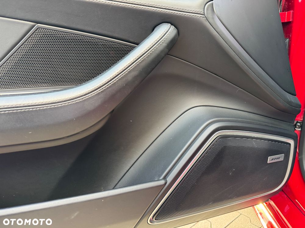 Porsche Panamera - 31