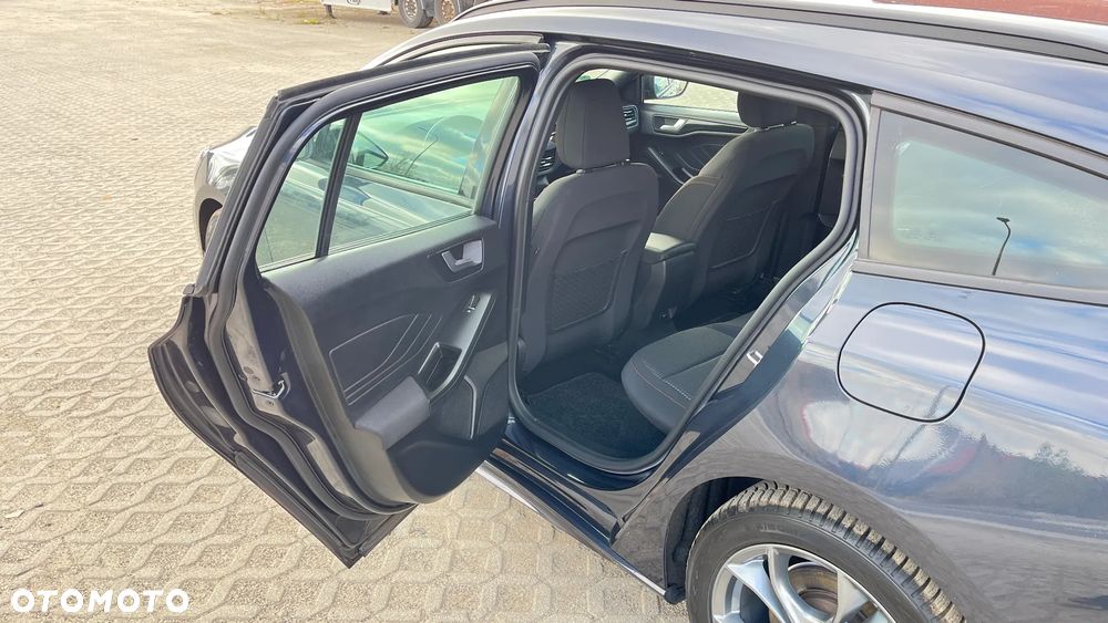 Ford Focus 2.0 EcoBlue STart-Stopp-System ST-LINE - 18