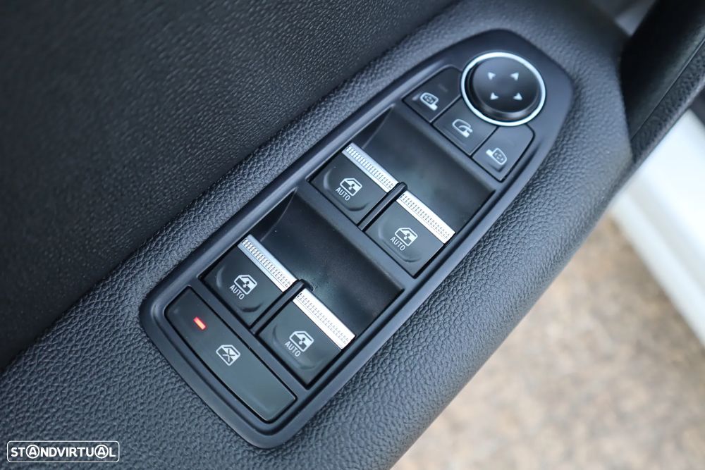 Renault Captur 1.6 E-Tech Full Hybrid Techno - 15