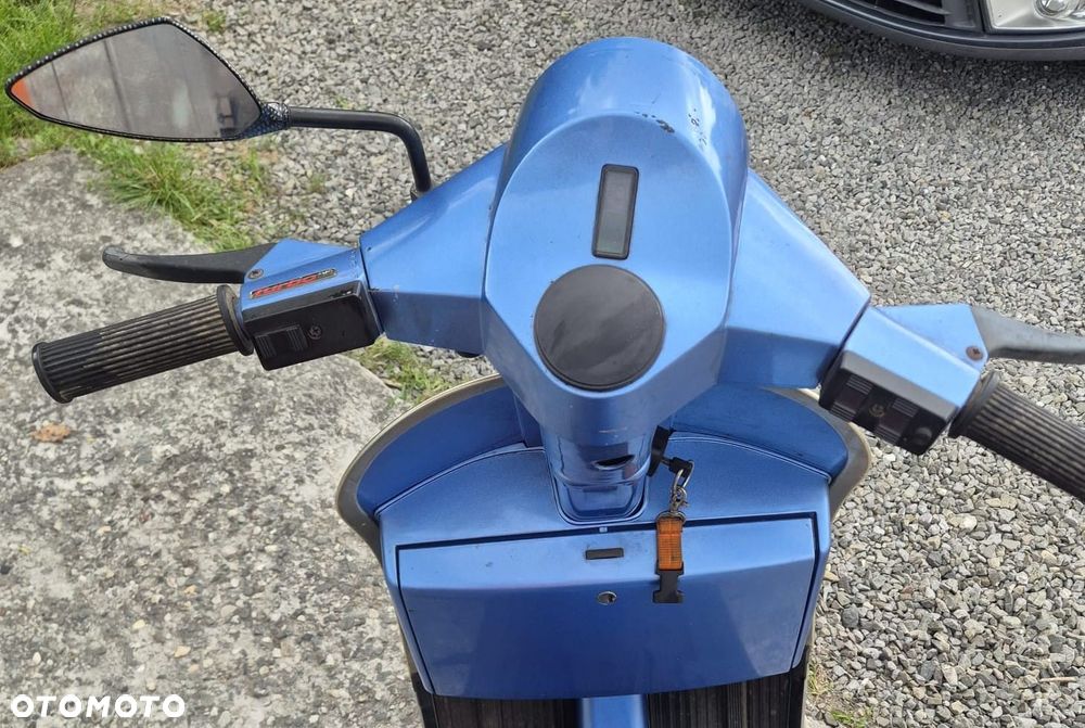 Piaggio Vespa - 8