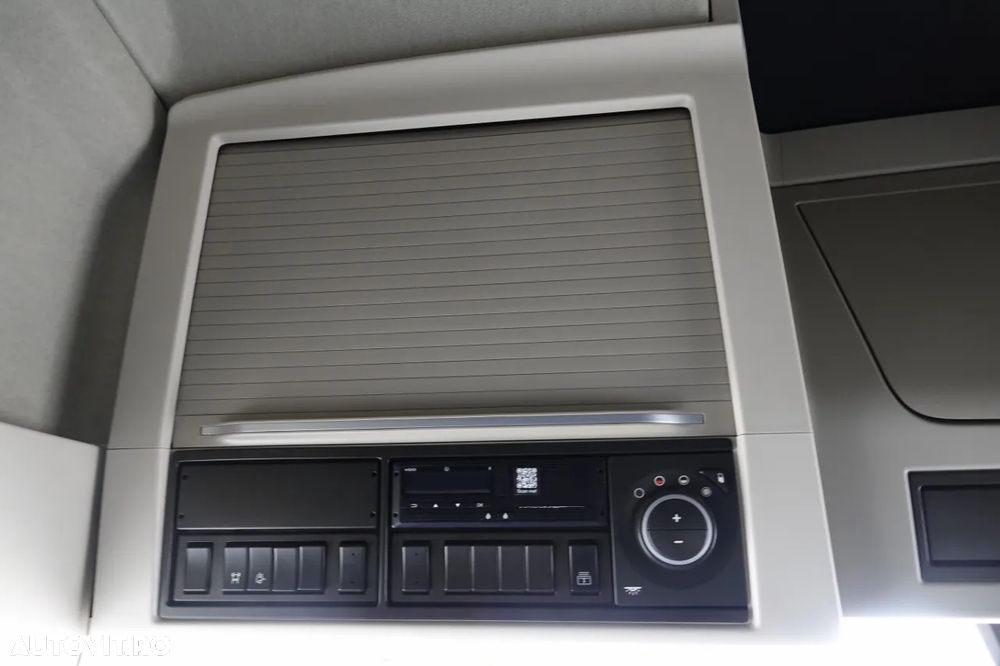 Volvo FH 460 / XXL / I-SHIFT / 2023 R / EURO 6 - 32