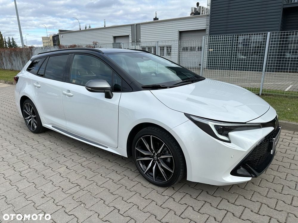 Toyota Corolla 1.8 Hybrid GR Sport Dynamic - 26