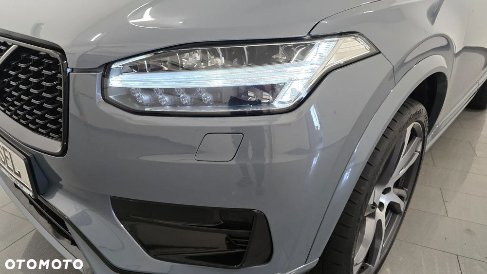 Volvo XC 90 D5 SCR AWD R-Design 7os - 37