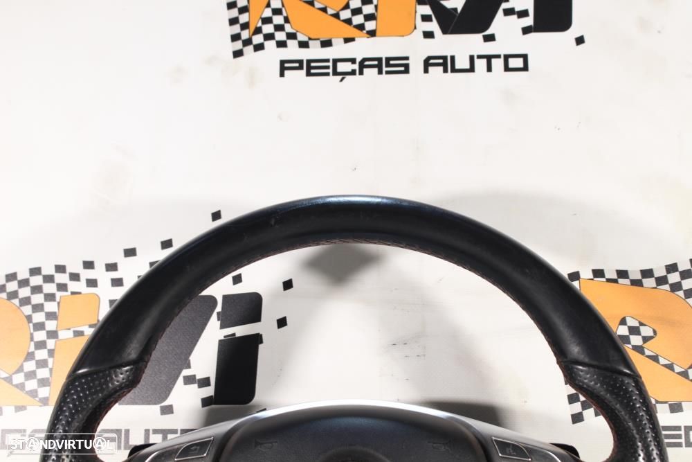 Volante Mercedes-Benz C-Class (W204)  Volante Mercedes Amg Class A B C - 2