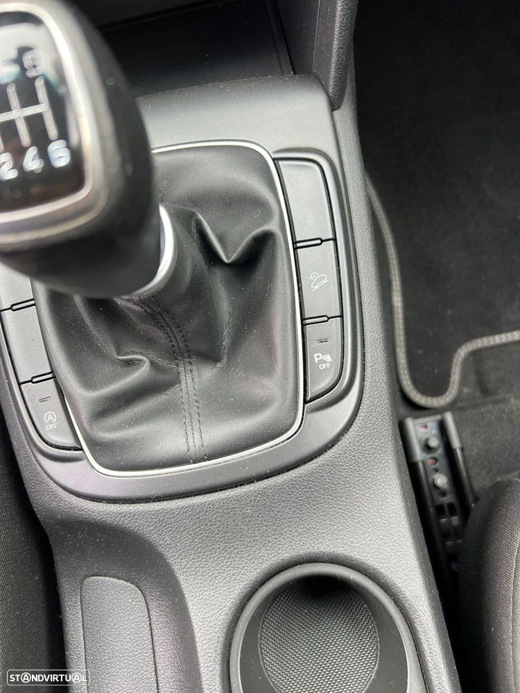 Hyundai Kauai 1.6 CRDi Premium - 12