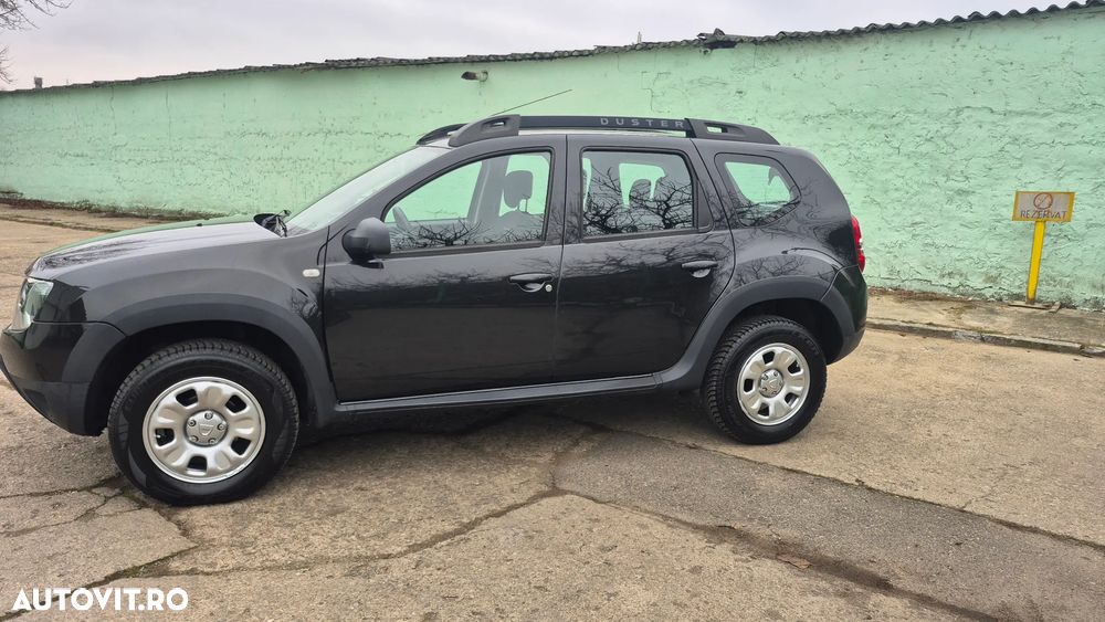 Dacia Duster 1.6 16V 105 4x2 Celebration - 4