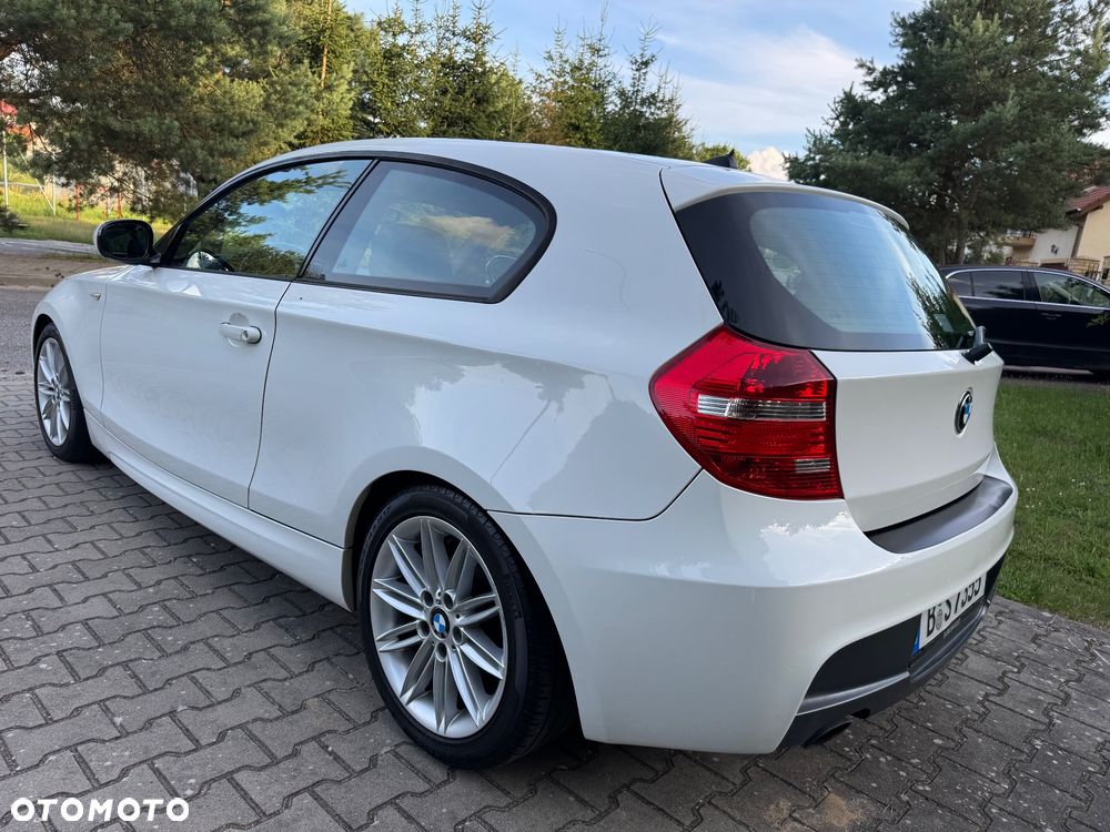 BMW Seria 1 - 25