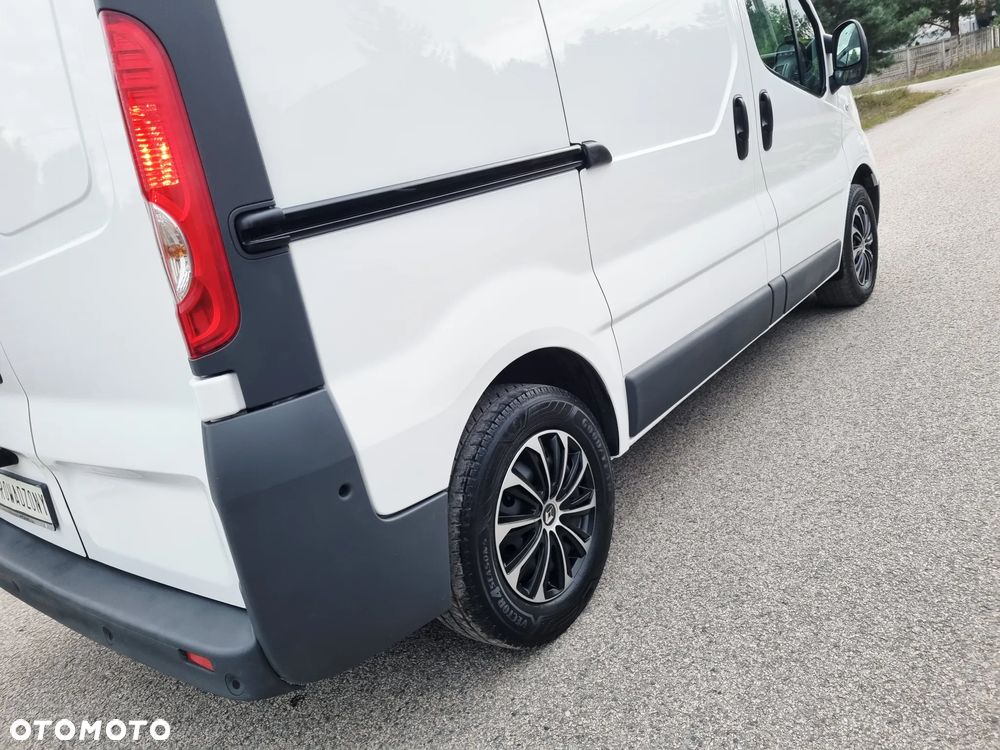 Renault Trafic - 9