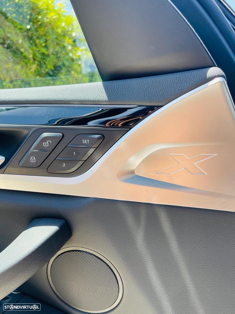 BMW iX3 Inspiring - 16