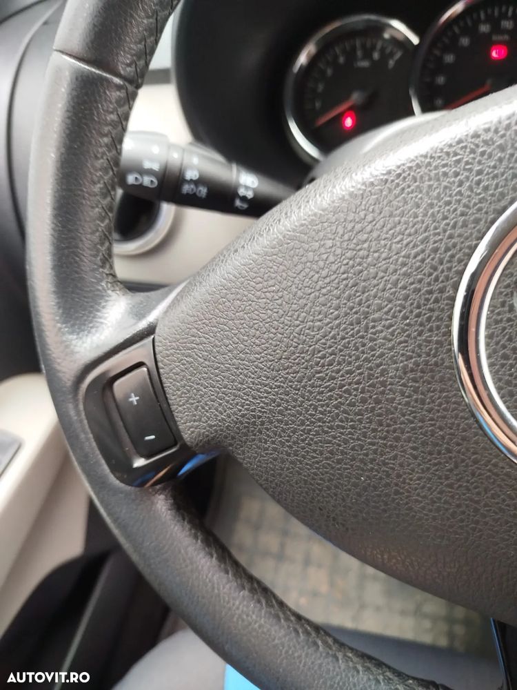 Dacia Lodgy 1.5 dCi 109 CP Laureate - 5
