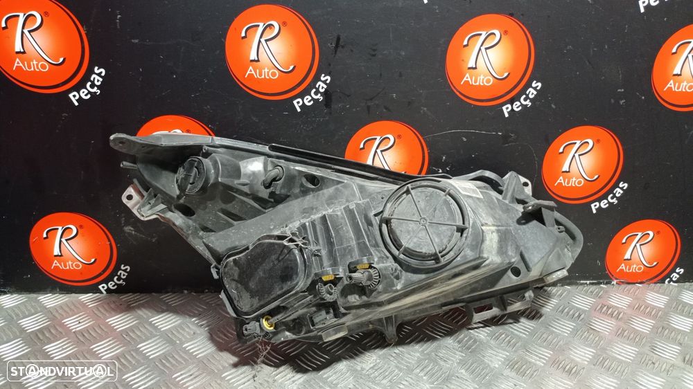 Ótica Esq Opel Corsa D (S07) - 2