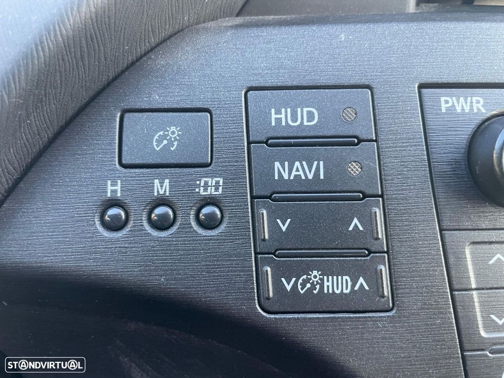 Toyota Prius 1.8 Exclusive - 23