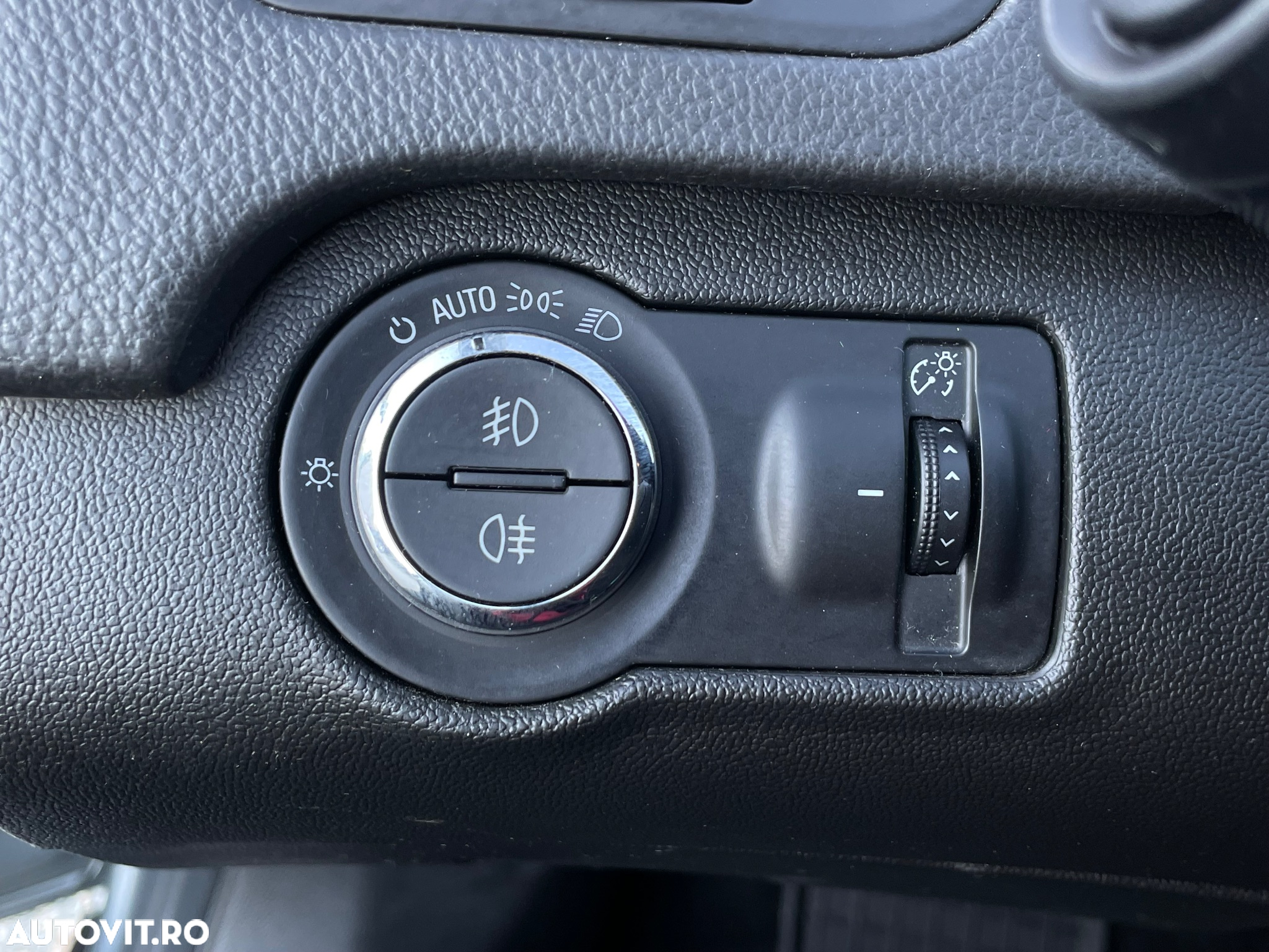 Opel Insignia 2.0 CDTI Sports Tourer Cosmo - 21