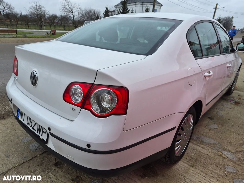 Volkswagen Passat - 6
