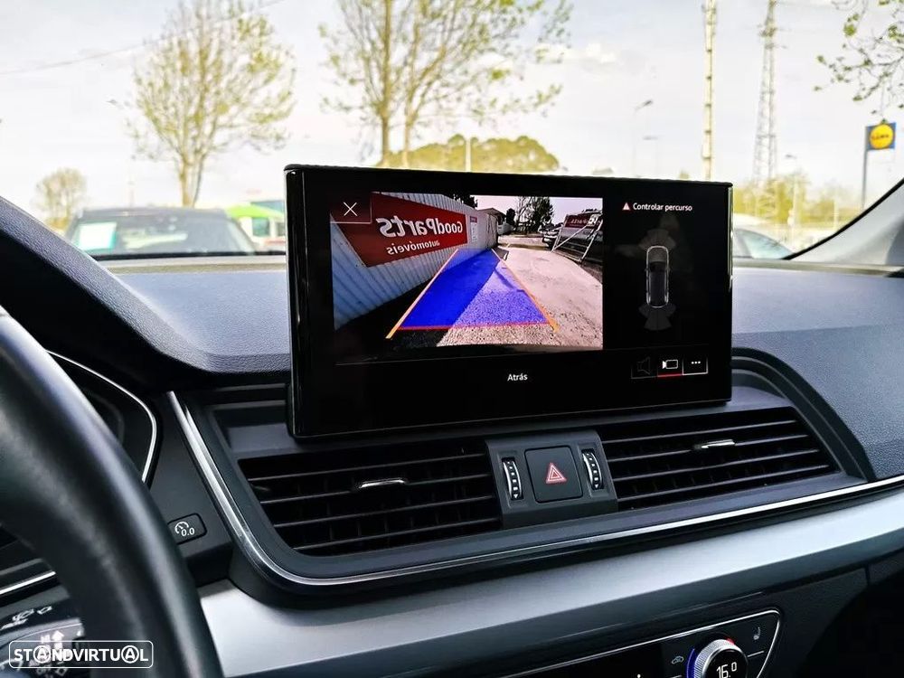 Audi Q5 50 TFSIe quattro S tronic S line business - 13