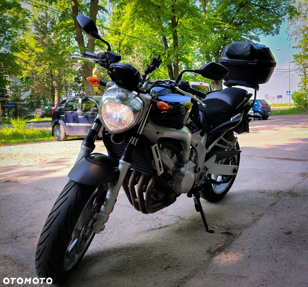 Yamaha FZ6 - 1
