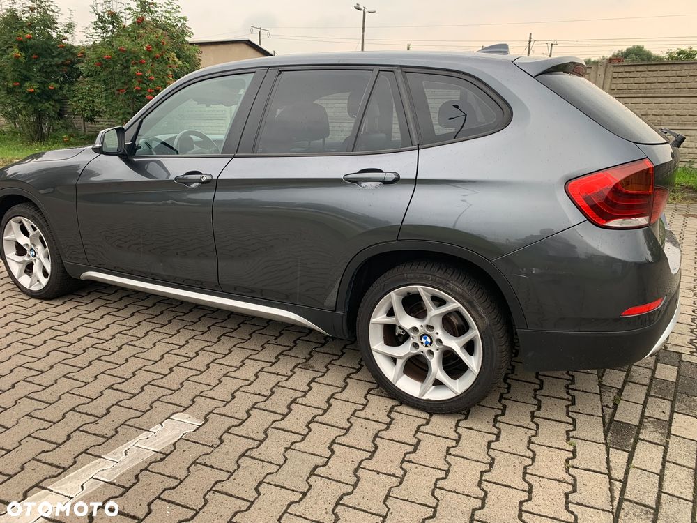 BMW X1 xDrive20d Sport Line - 9