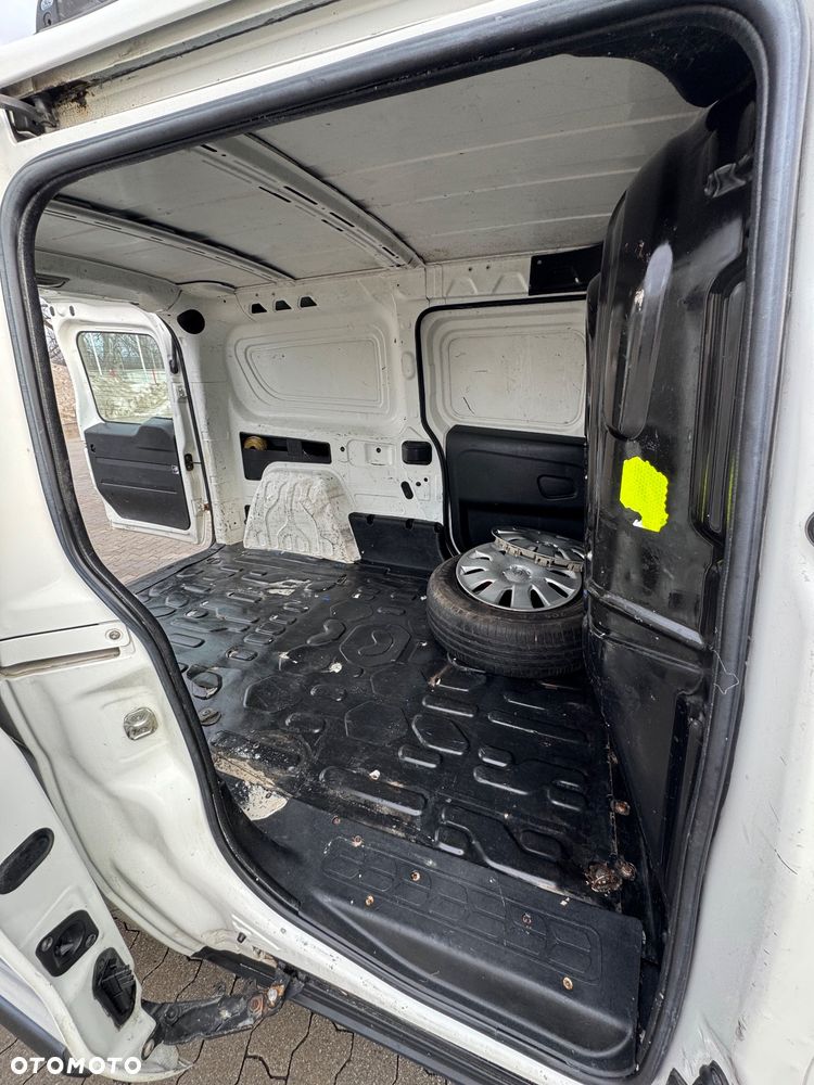 Fiat Doblo 1.6 Multijet 16V Dynamic - 20